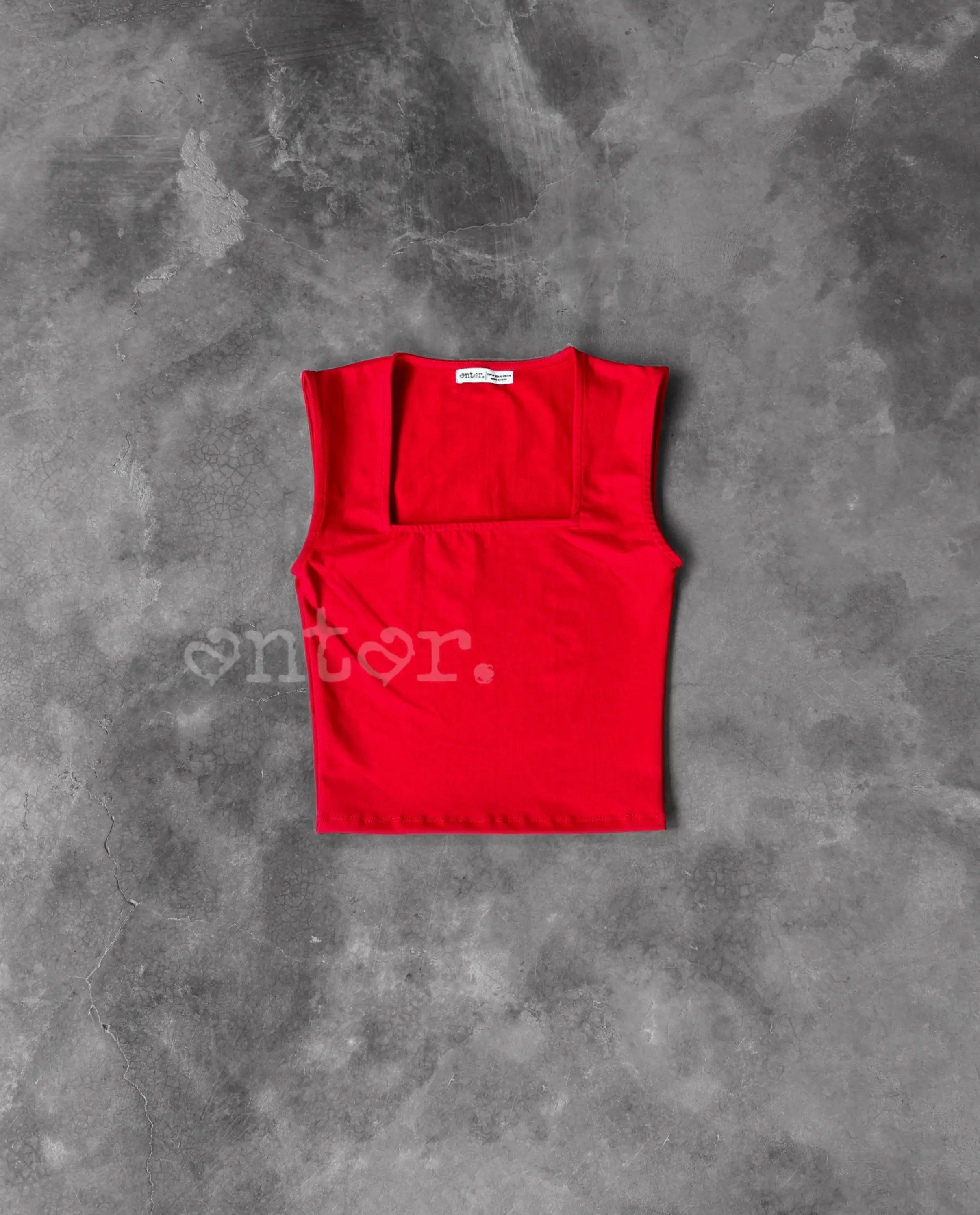 COLLAR CROP TOP