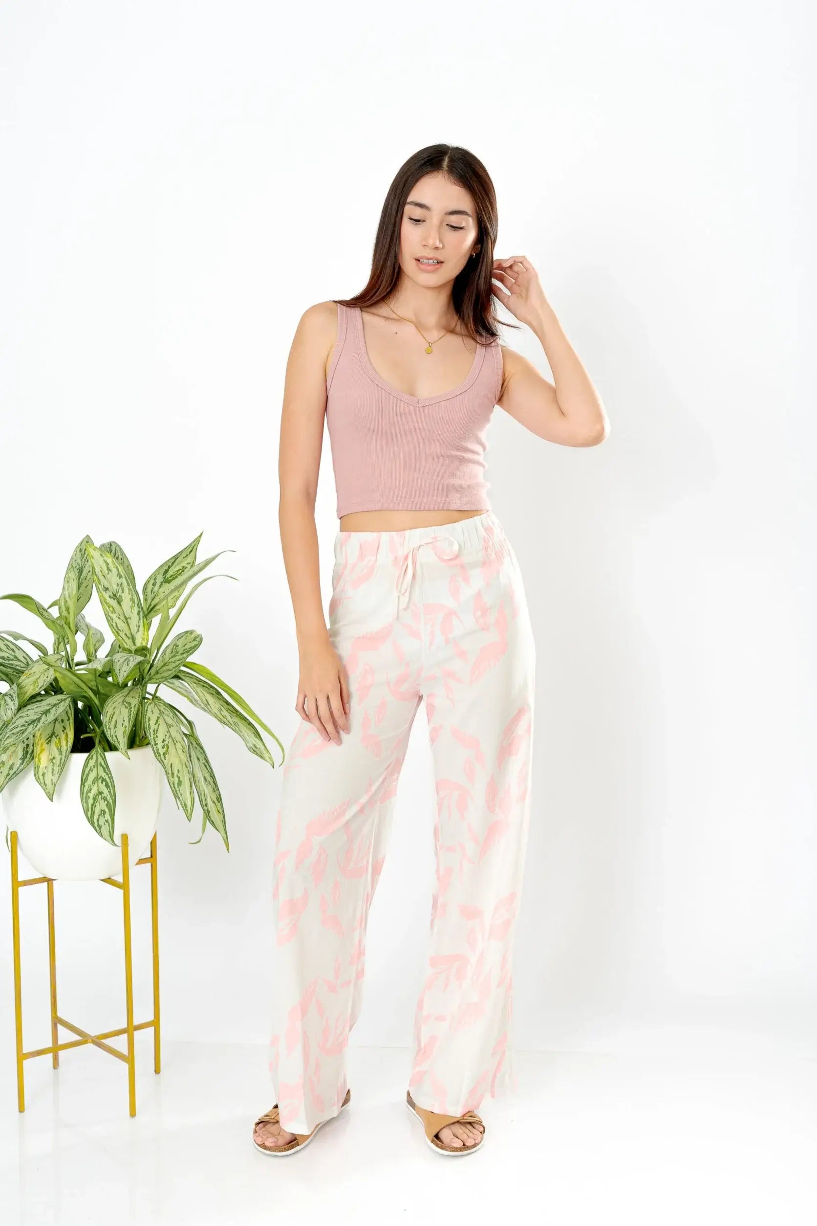 FLOWERED PANTS